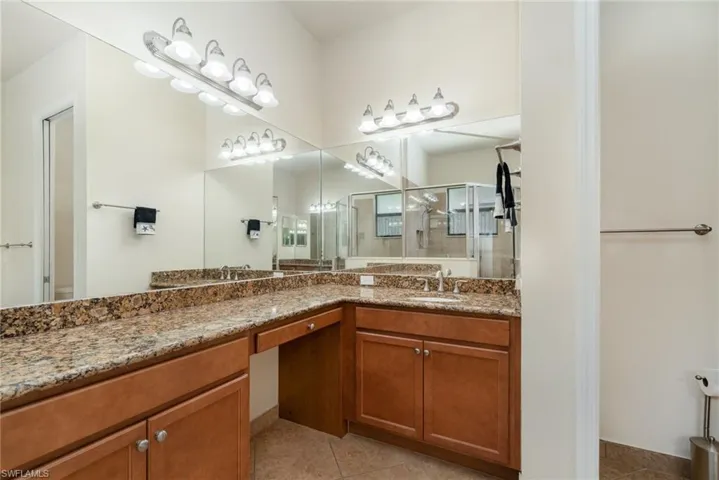 11544 Stonecreek Cir, Fort Myers, Florida 33913