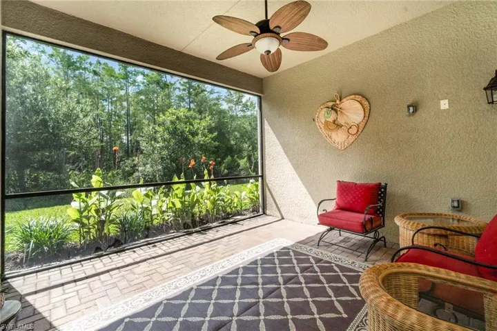 Private Screened Lanai