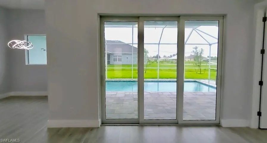 3027 Sw 16th Pl, Cape Coral, Florida 33914