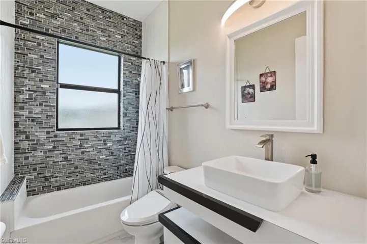 1716 NW 34th  AVE, Cape Coral, FL 33993