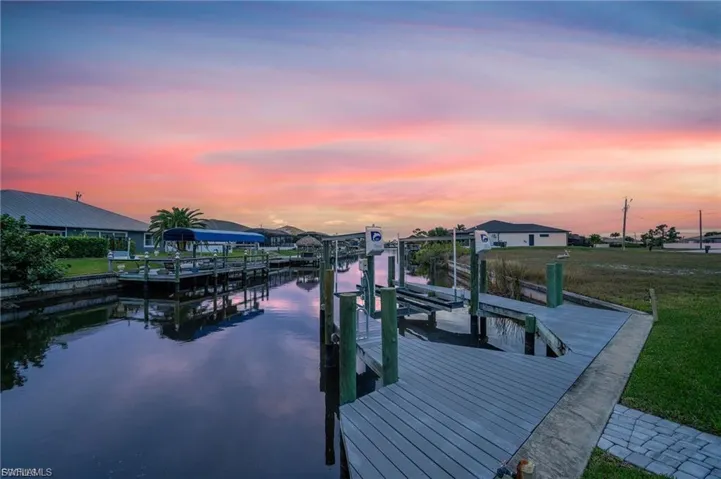 1716 NW 34th  AVE, Cape Coral, FL 33993