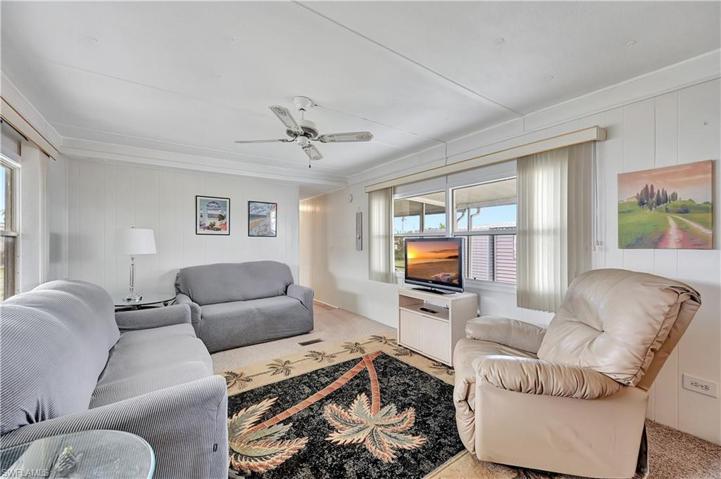 776  Roses  LN, North Fort Myers, FL 33917