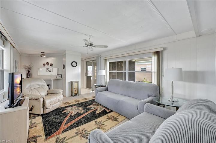 776  Roses  LN, North Fort Myers, FL 33917