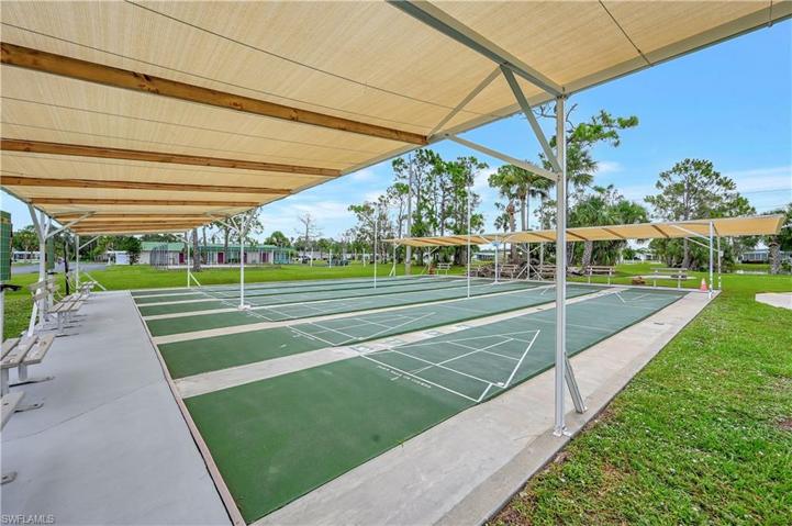 776  Roses  LN, North Fort Myers, FL 33917