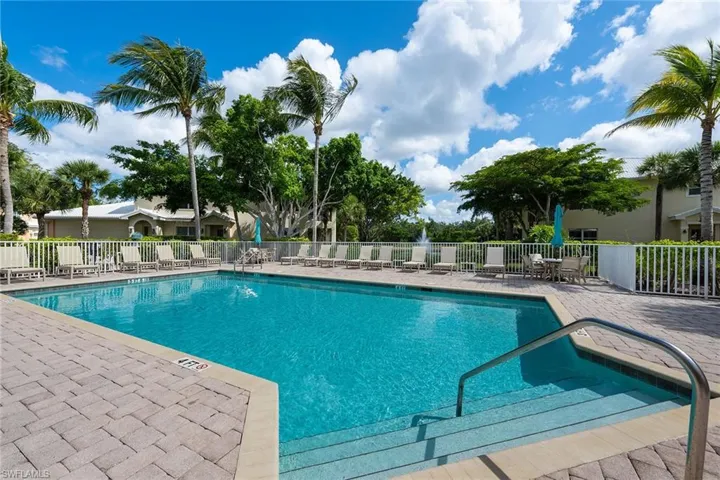 4660  Hawks Nest  WAY, Naples, FL 34114