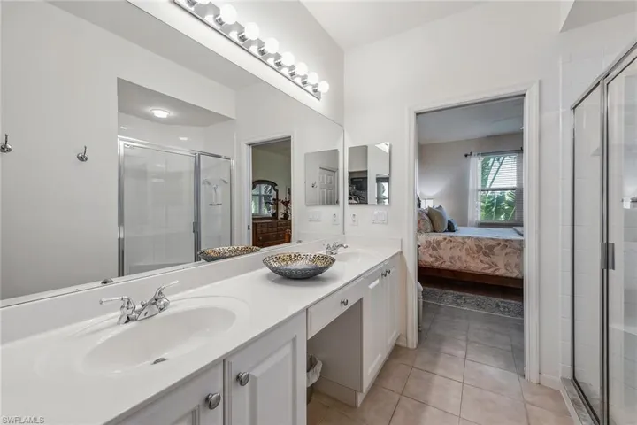 4660  Hawks Nest  WAY, Naples, FL 34114