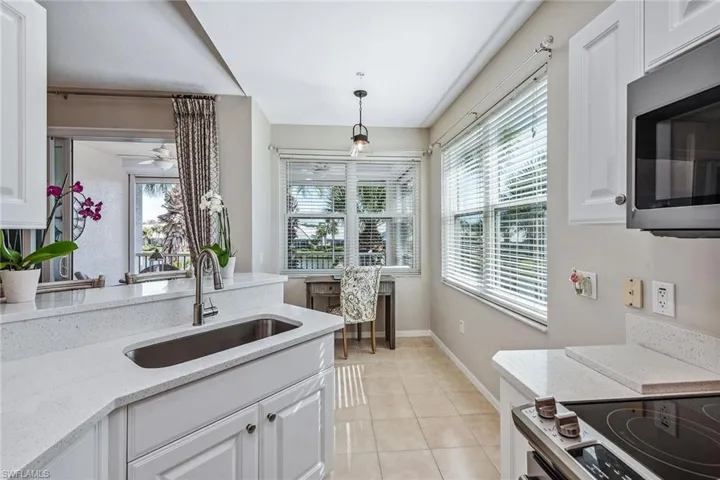 4660  Hawks Nest  WAY, Naples, FL 34114