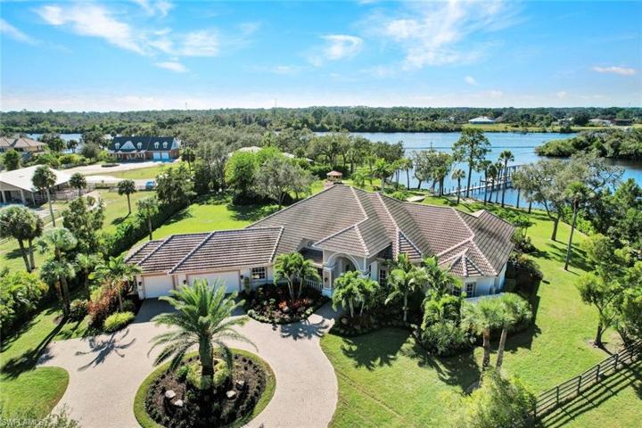 15850  Rivercreek  CT, Alva, FL 33920