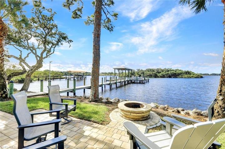 15850  Rivercreek  CT, Alva, FL 33920