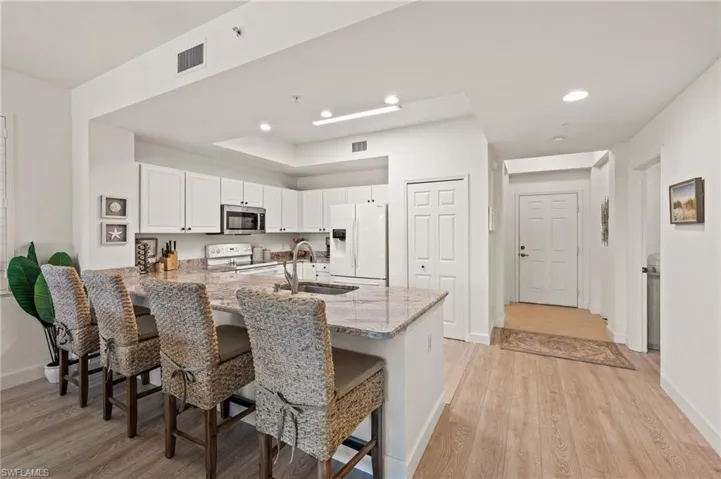 10710  Ravenna  WAY, Fort Myers, FL 33913