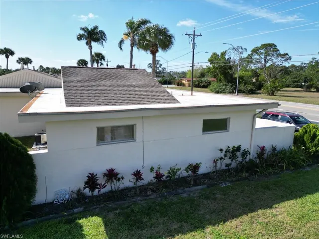 720  Joel E BLVD, Lehigh Acres, FL 33936