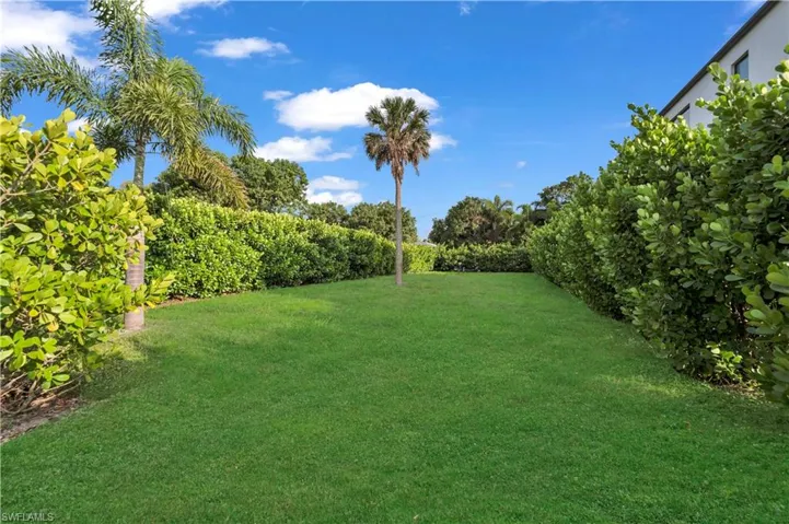 3010 Coco Ave, Naples, Florida 34112