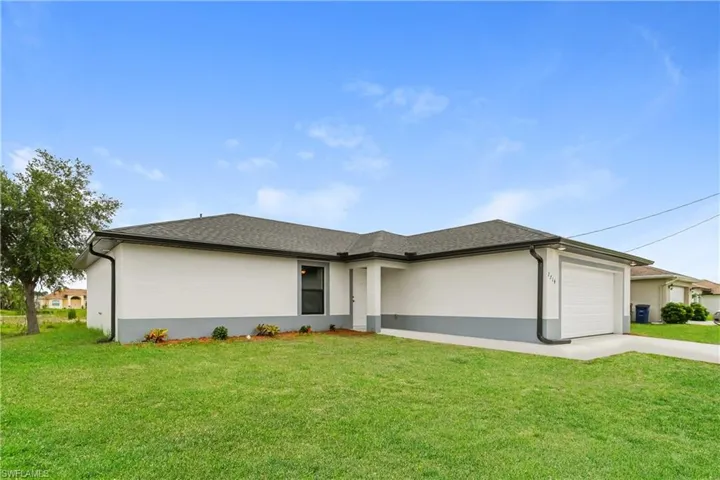 2714 25th St Sw, Lehigh Acres, Florida 33976