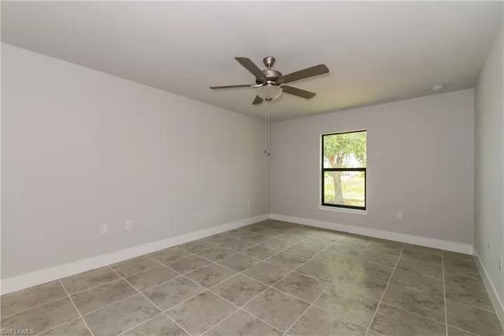 2714 25th St Sw, Lehigh Acres, Florida 33976
