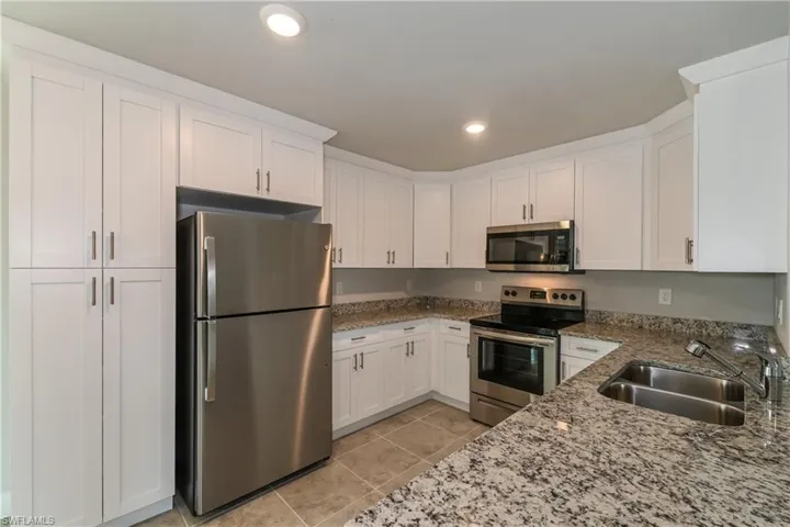 2714 25th St Sw, Lehigh Acres, Florida 33976