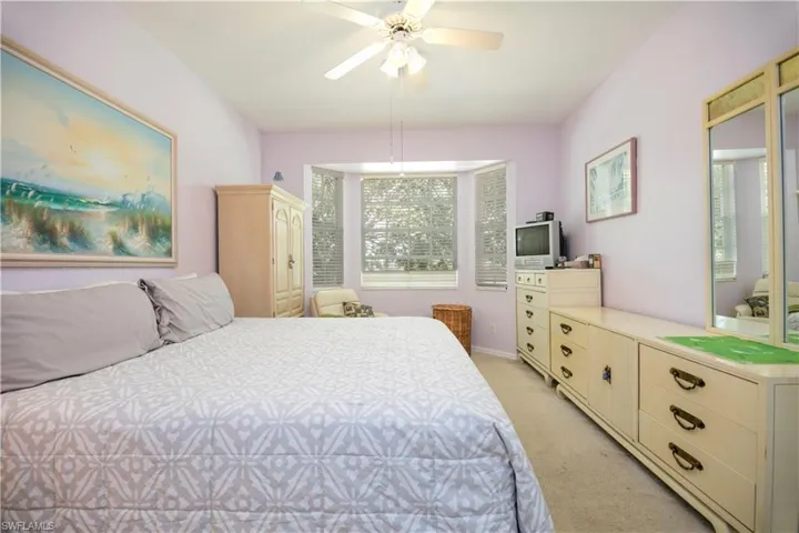 3964 Bishopwood Ct E 1-202, Naples, Florida 34114