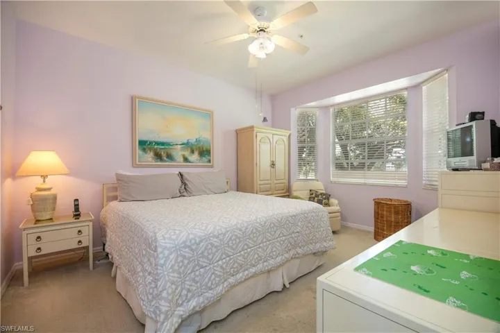 3964 Bishopwood Ct E 1-202, Naples, Florida 34114