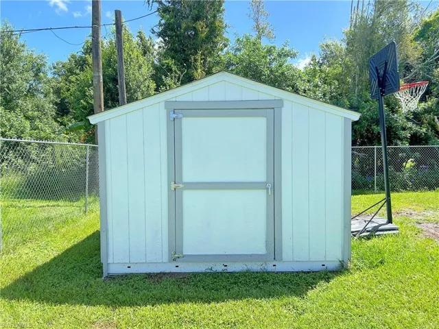 Shed