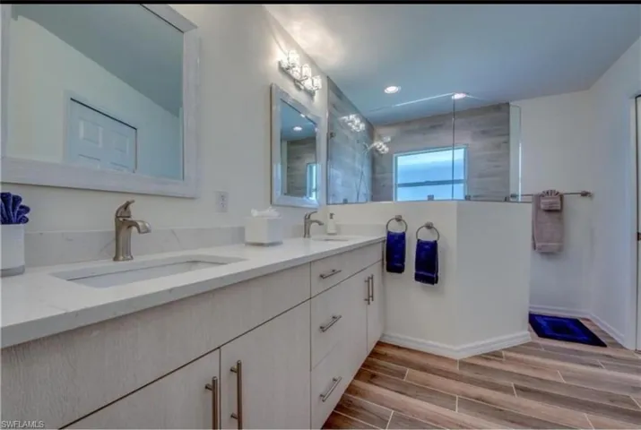 318 Sw 28 St, Cape Coral, Florida 33914