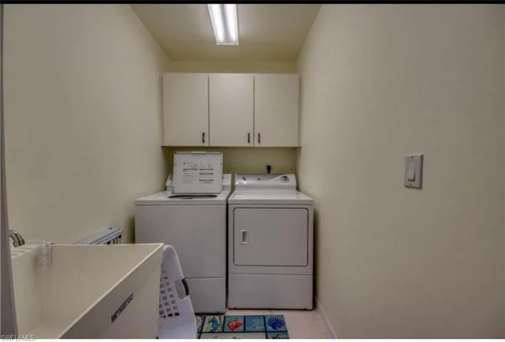 318 Sw 28 St, Cape Coral, Florida 33914