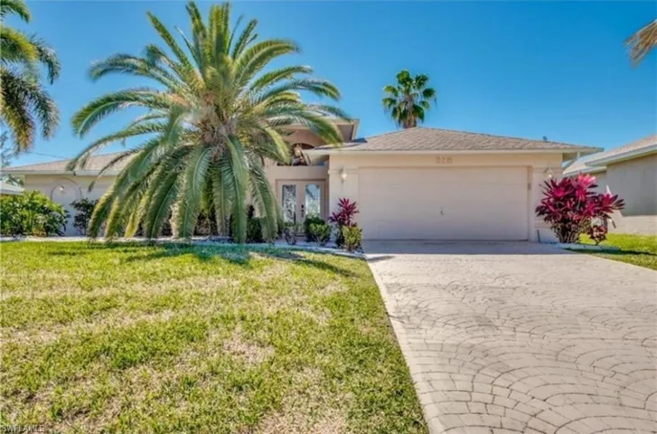 318 Sw 28 St, Cape Coral, Florida 33914