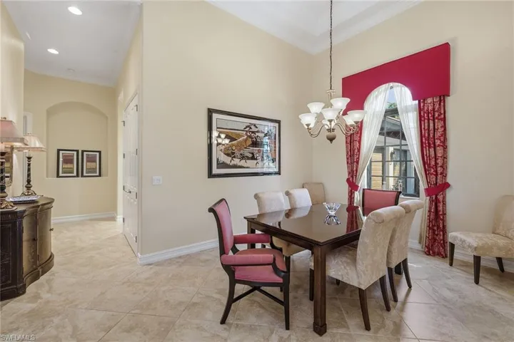 7397  Byrons  WAY, Naples, FL 34113