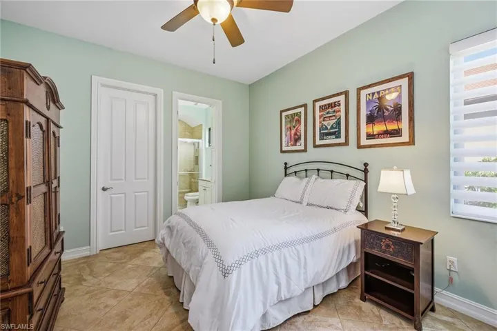 7397  Byrons  WAY, Naples, FL 34113