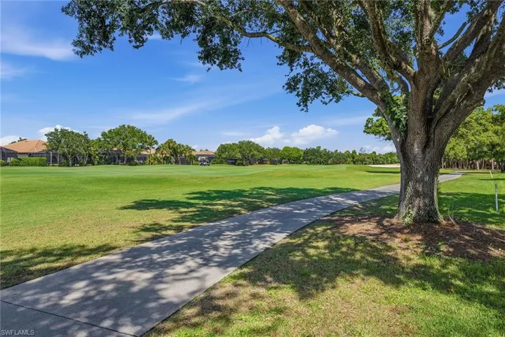 7397  Byrons  WAY, Naples, FL 34113