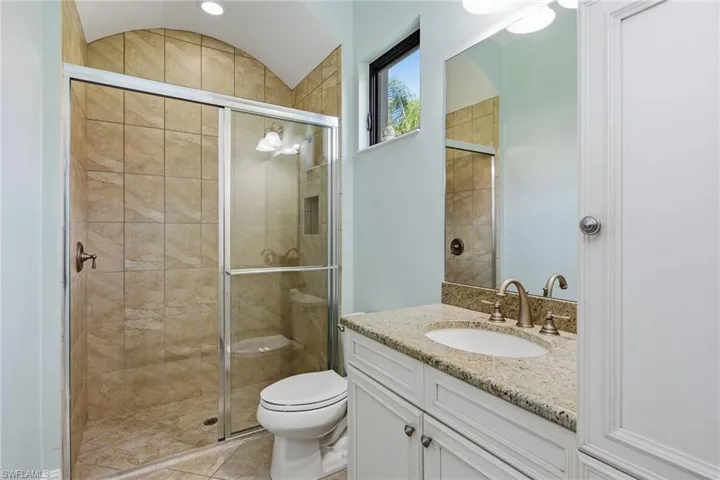 7397  Byrons  WAY, Naples, FL 34113