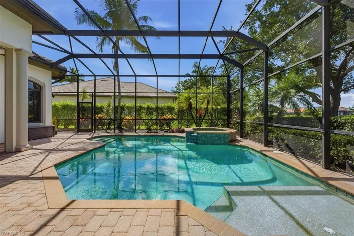 7397  Byrons  WAY, Naples, FL 34113