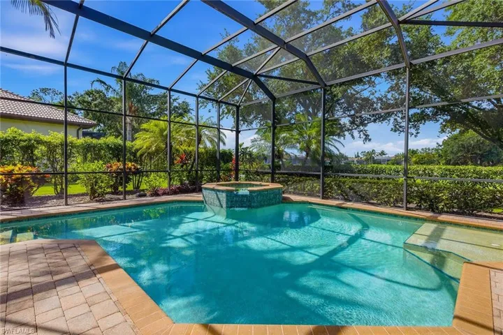 7397  Byrons  WAY, Naples, FL 34113