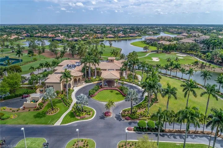 7397  Byrons  WAY, Naples, FL 34113