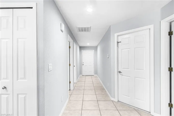 1333 Se 8th Ave 1401, Cape Coral, Florida 33990