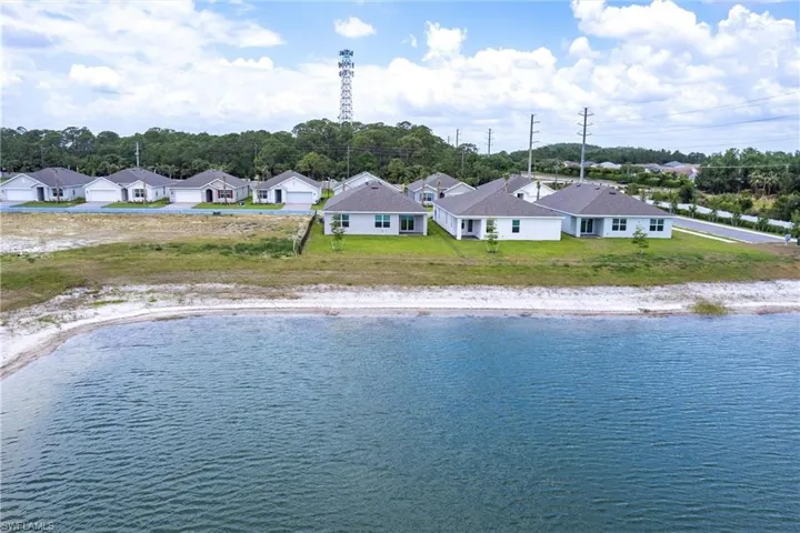 2966  Ernest  WAY, Fort Myers, FL 33905