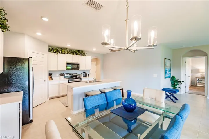 2966  Ernest  WAY, Fort Myers, FL 33905
