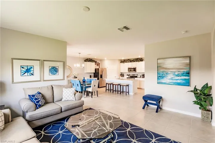 2966  Ernest  WAY, Fort Myers, FL 33905