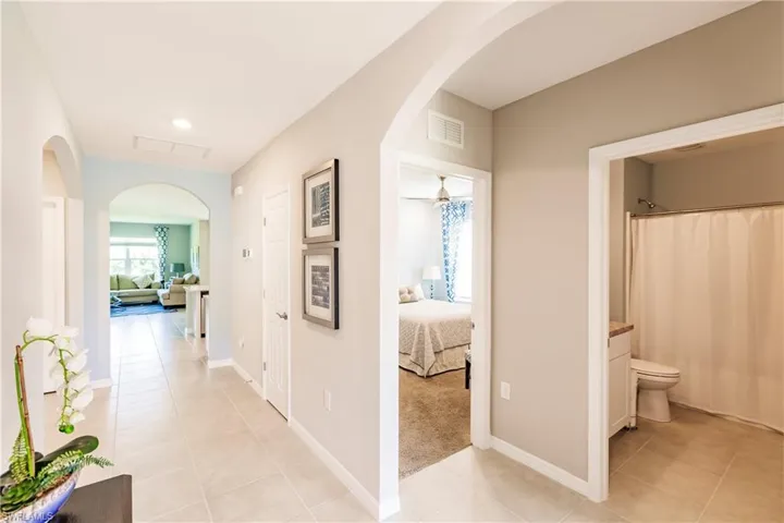 2966  Ernest  WAY, Fort Myers, FL 33905