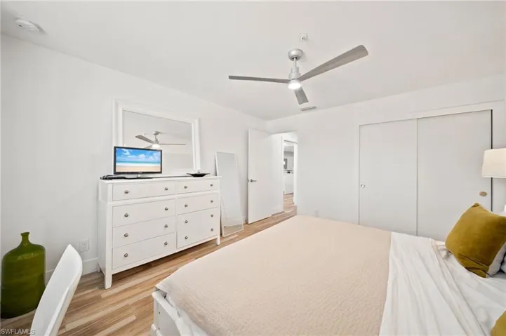544 10th Ave S 202n, Naples, Florida 34102