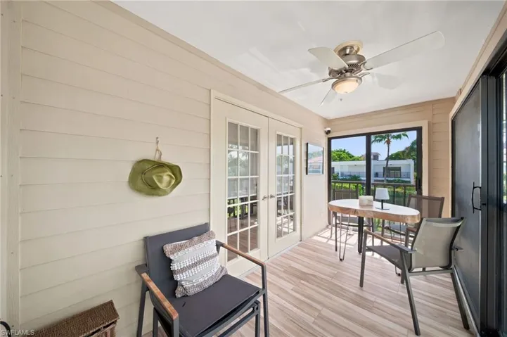 544 10th Ave S 202n, Naples, Florida 34102