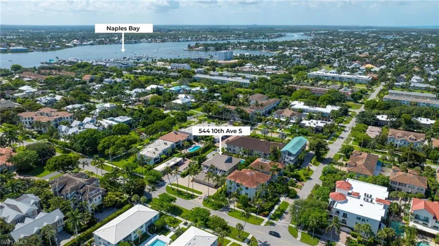 544 10th Ave S 202n, Naples, Florida 34102