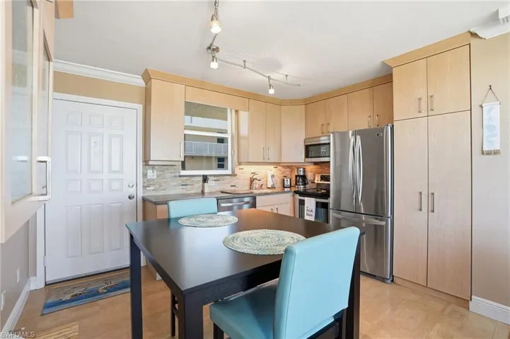 Condo Sells Turnkey!