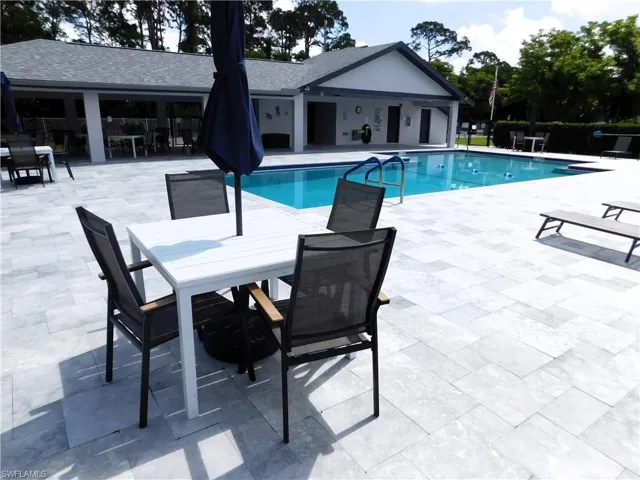10525 Putnam Ct, Lehigh Acres, Florida 33936