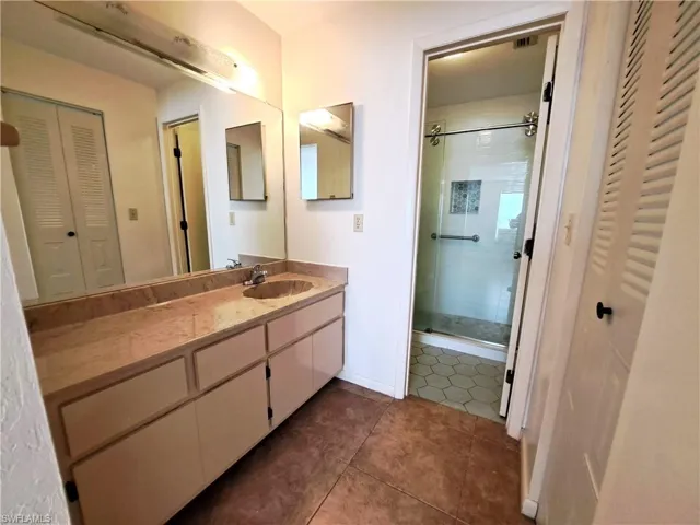 10525 Putnam Ct, Lehigh Acres, Florida 33936