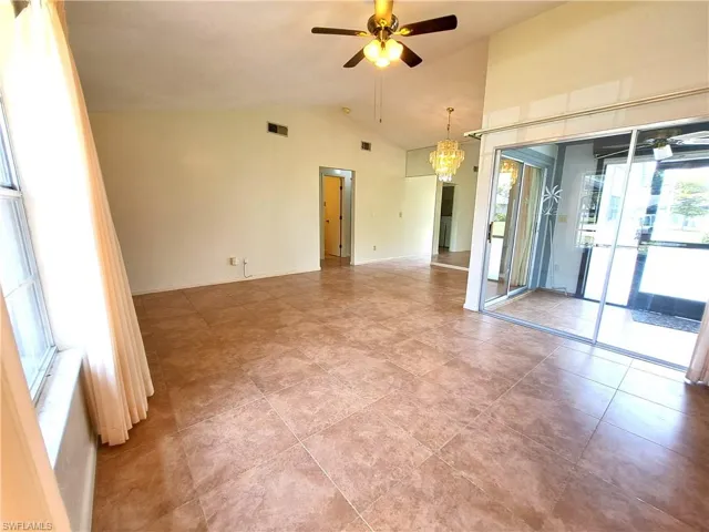 10525 Putnam Ct, Lehigh Acres, Florida 33936
