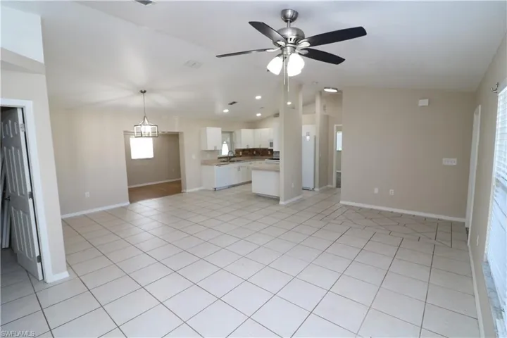148 Sw 30th Ter, Cape Coral Fl 33914