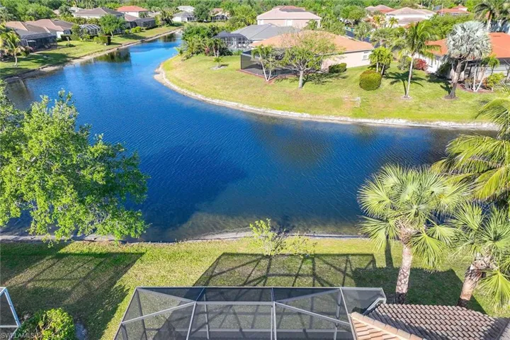 8355  Laurel Lakes  BLVD, Naples, FL 34119