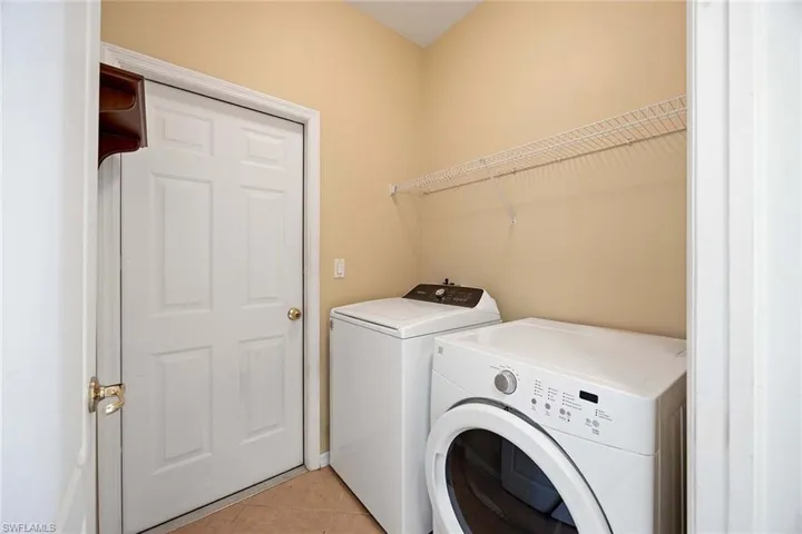 8355  Laurel Lakes  BLVD, Naples, FL 34119