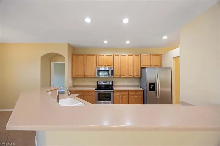 8355  Laurel Lakes  BLVD, Naples, FL 34119
