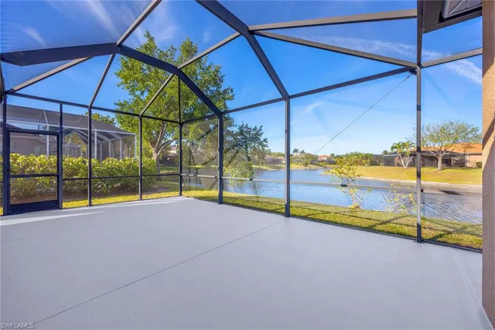 8355  Laurel Lakes  BLVD, Naples, FL 34119