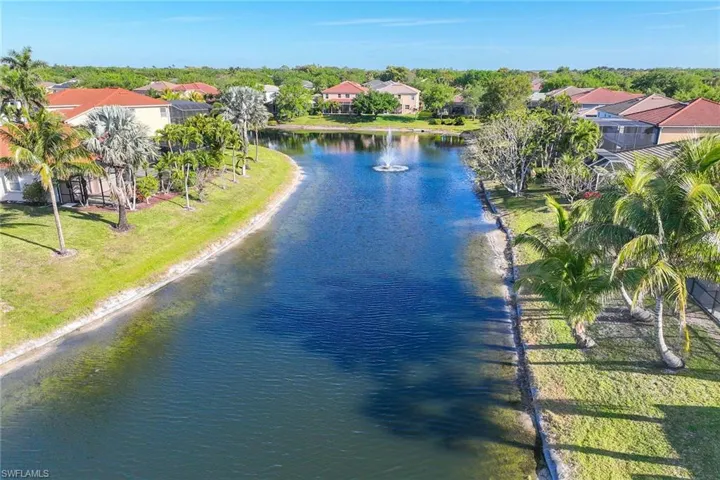8355  Laurel Lakes  BLVD, Naples, FL 34119